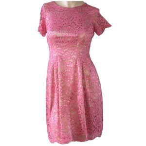 Vince Camuto Rose Lace Fully Lined